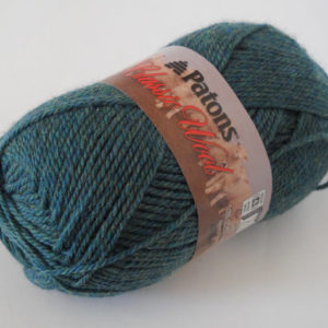 Turkish Yarn 100% Wool Dark Green Turk Yun Ipligi Koyu Yesil Green Toronto Canada United States Ottawa Montreal Quebec Laval Vancouver Edmonton New York California Mississauga Kitchener