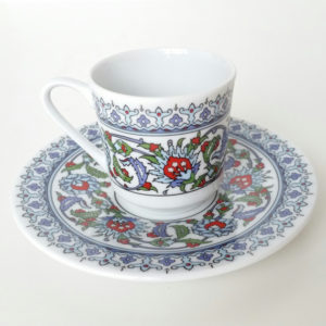 Gural Porcelain Turkish Coffee Set 6 Porselen Turk Kahvesi Fincan Seti Kanada Toronto Canada United States Ottawa Montreal Quebec Laval Vancouver Edmonton New York California Mississauga Kitchener Hamilton Halifax New York California Niagara Falls Peterborough Ajax Oakville Vaughan Brampton Bolton Milton