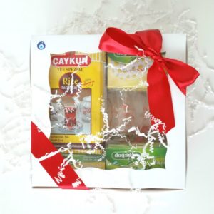 Turkish Caykur Black Tea Herbal Tea Lav Tea Glasses Kanada Toronto Canada United States Ottawa Montreal Quebec Laval Vancouver Edmonton New York California Mississauga Kitchener Hamilton Halifax New York California Niagara Falls Oakville Peterborough Brampton Burlington Bolton Milton Guelph Ontario Manitoba Alberta Saskatchewan Labrador Prince Edward Island